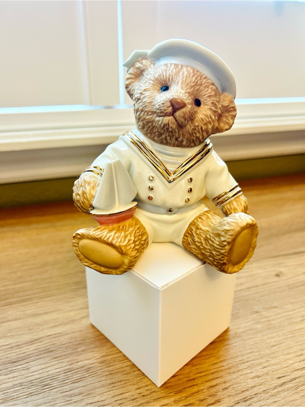 Baby Boy Nautical Gift Box 12M Sailor Outfit Lenox Bear Book Sailboat - Picture 9 of 16